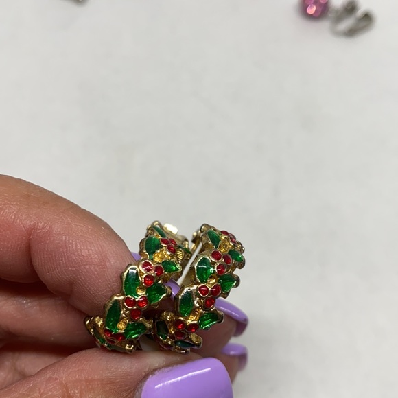 Group lot of vintage non-pierced earrings - Picture 12 of 15